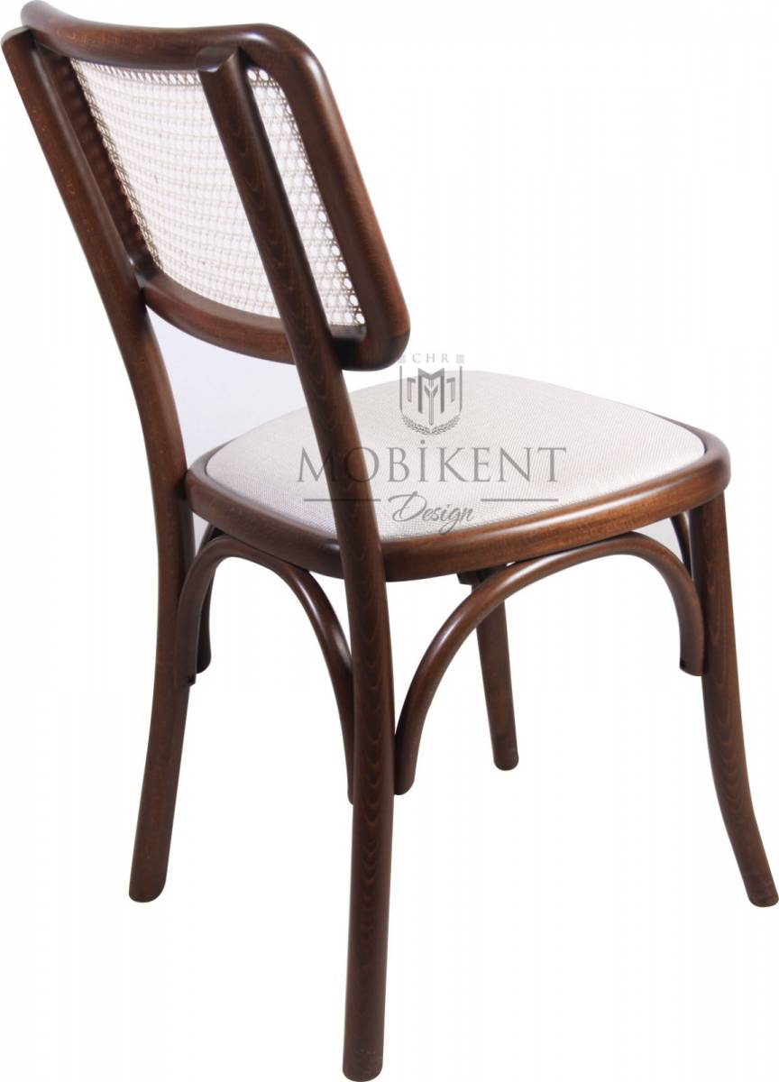 Chaise vintage en bois et dossier canné pour restaurant et café- MobiKent Design