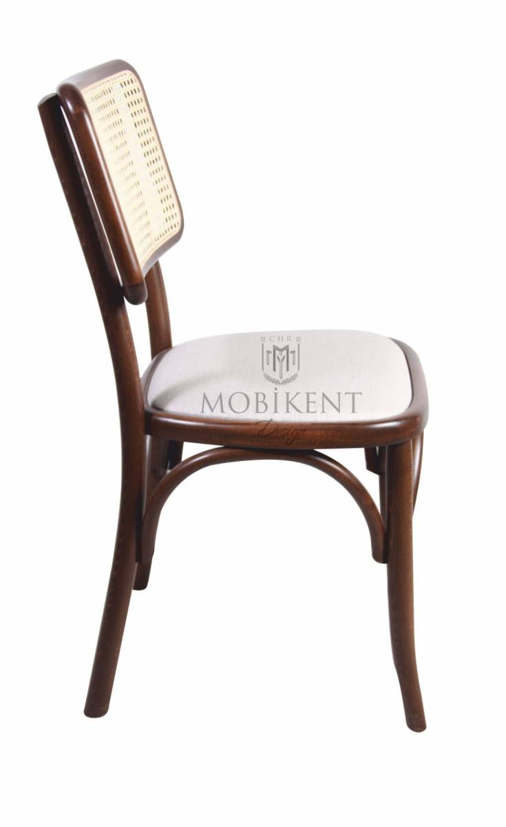 Chaise en bois robuste avec dossier canné pour restaurant - MobiKent Design